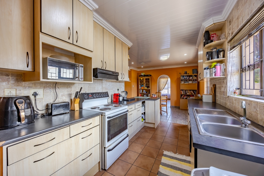 4 Bedroom Property for Sale in Riverton Western Cape